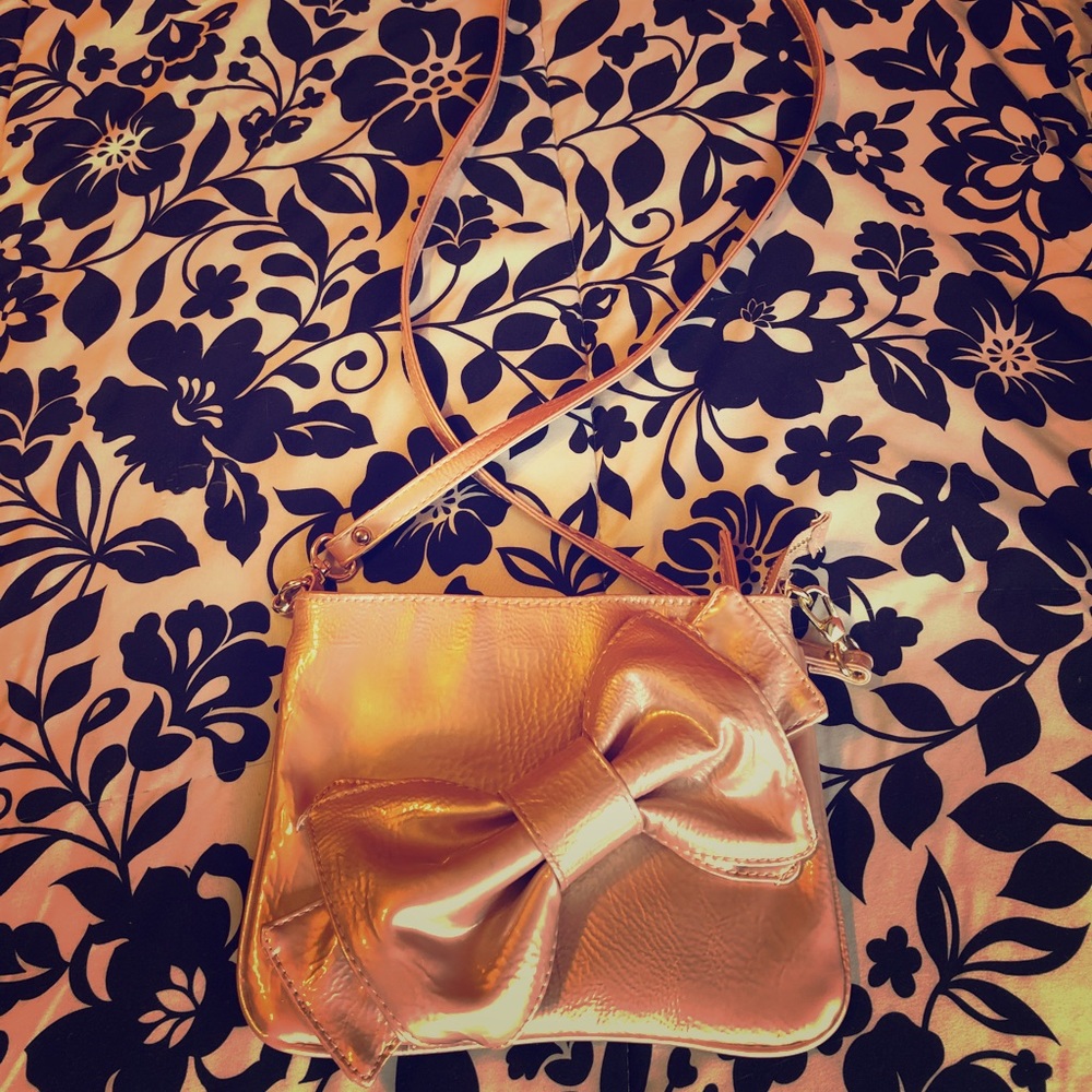 Steve Madden blush bow crossbody